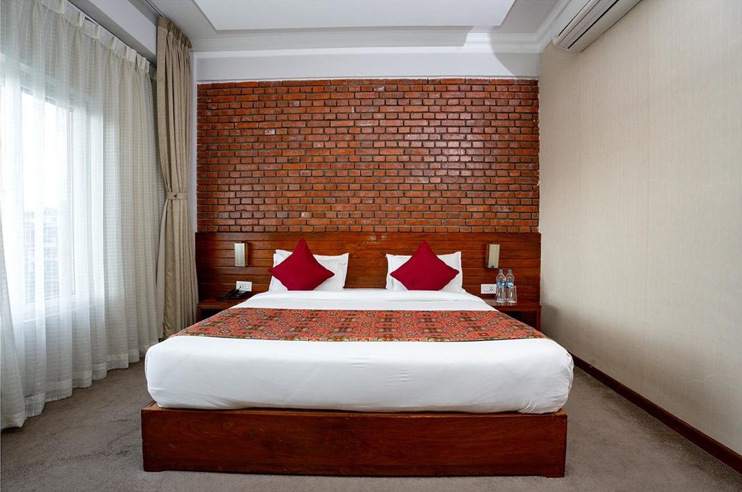Accommodation example